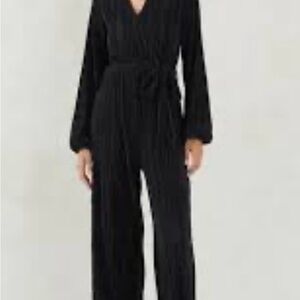 Vero Moda Classic Black Jumpsuit